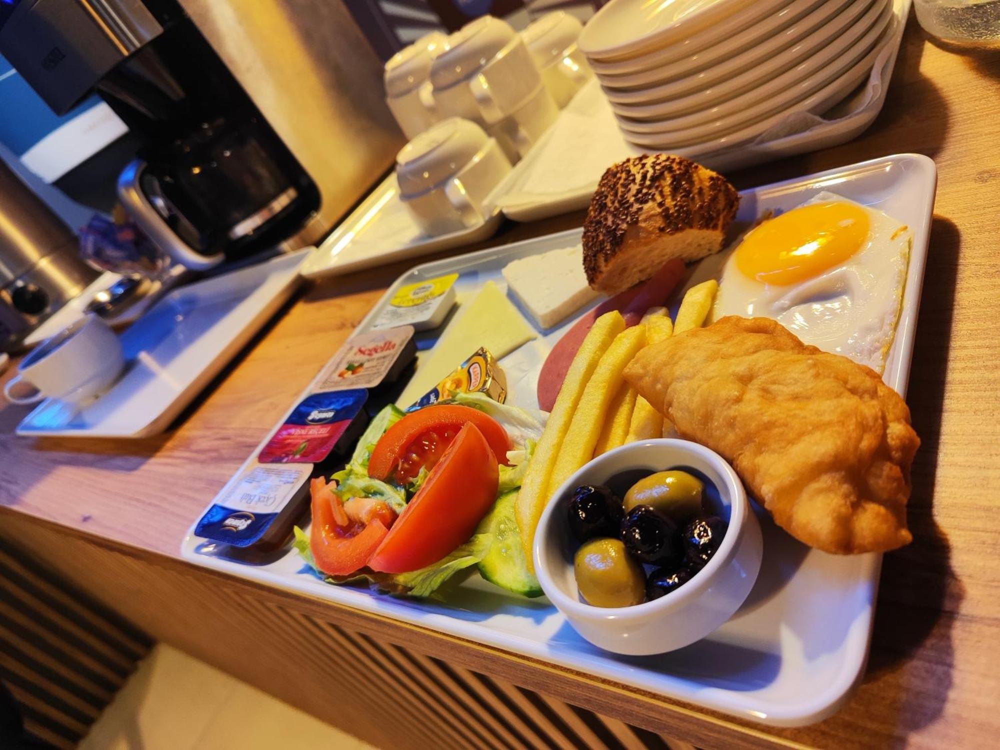 Petra Hotel Tuzla Istanbul Bagian luar foto